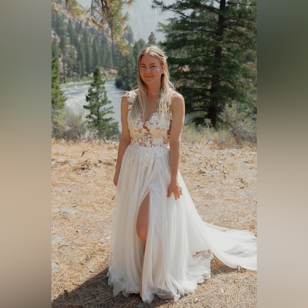 Willowby By Watters “Luz”